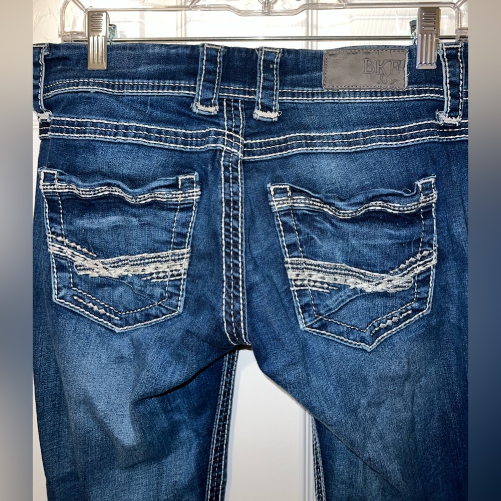 BKE Stella cropped size 27